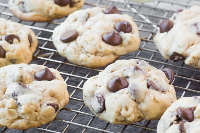 &iexcl;Las galletas de chispas de chocolate de avena Soft Batch son las MEJORES galletas! * theviewfromgreatisland.com