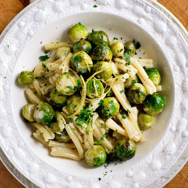 Coles de Bruselas Baby con Pasta de Crema de Limón