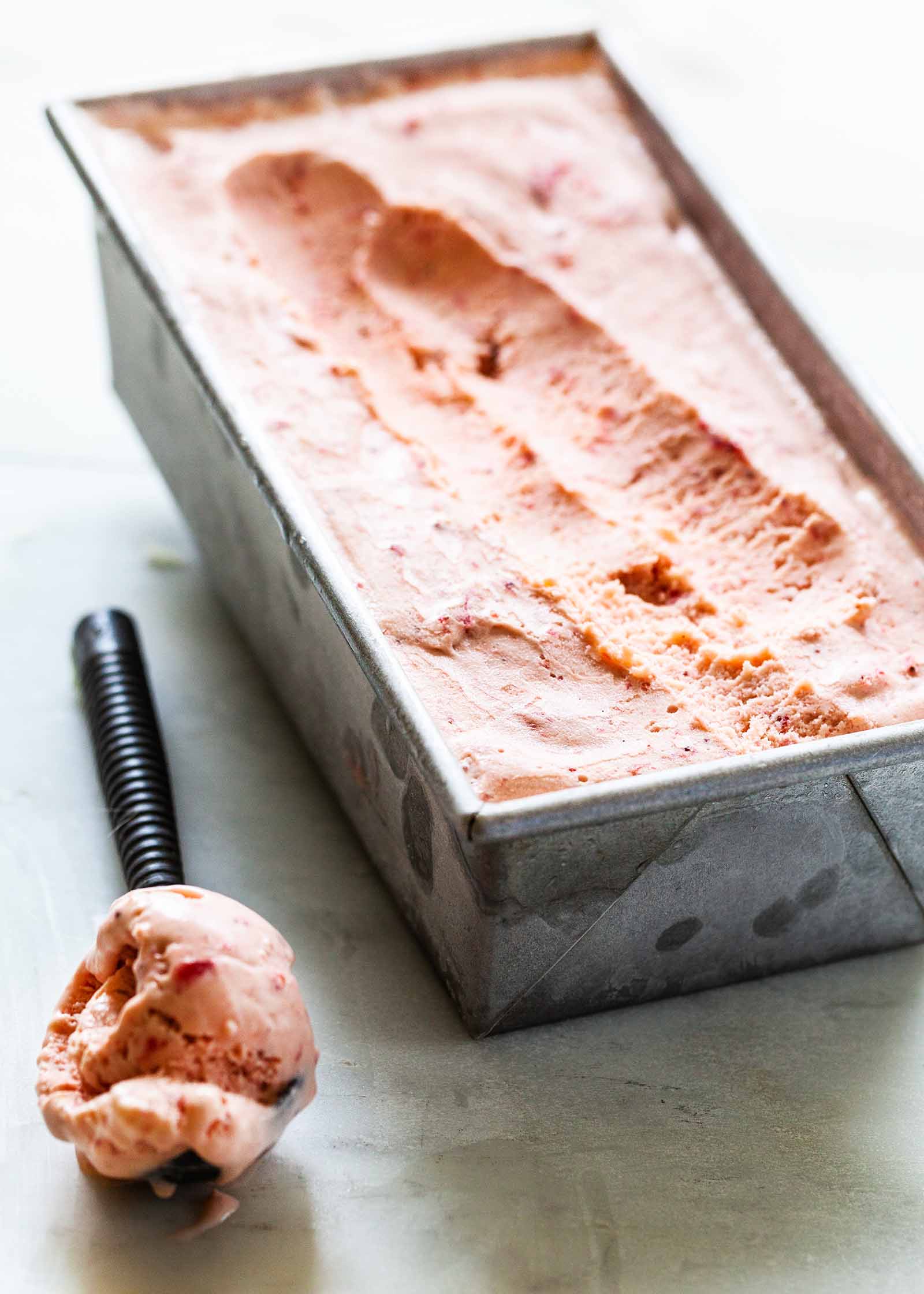 Comment faire de la crème glacée aux fraises