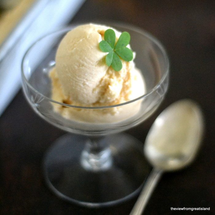 Glace au whisky irlandais