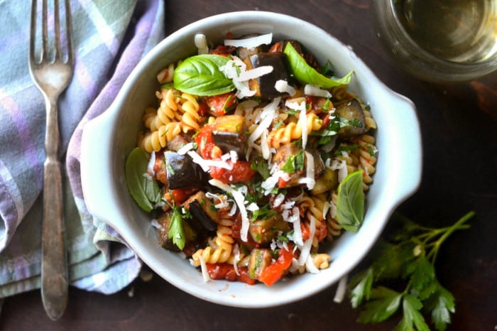 Un plato de pasta alla norma