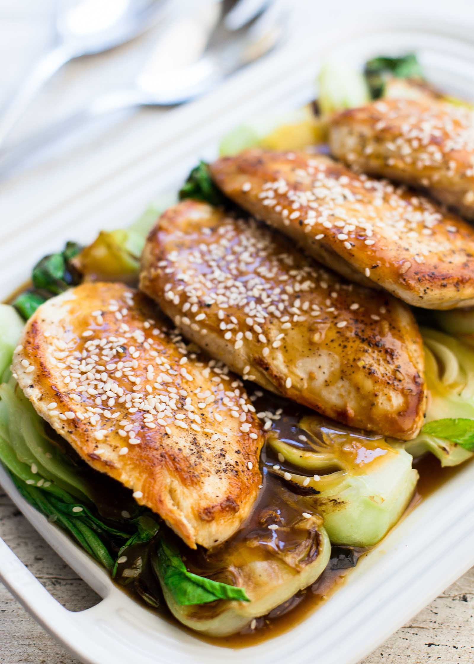 Poulet à la poêle avec Bok Choy