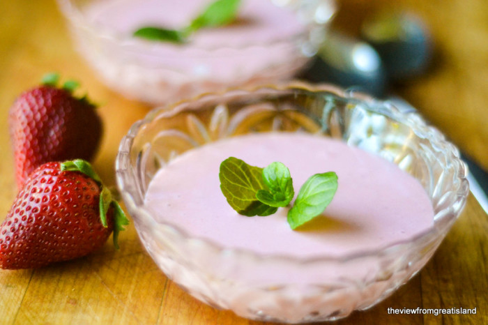 Sopa de Fresas Asadas