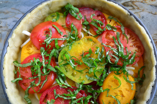 Tarte aux tomates du sud avec croûte de vodka