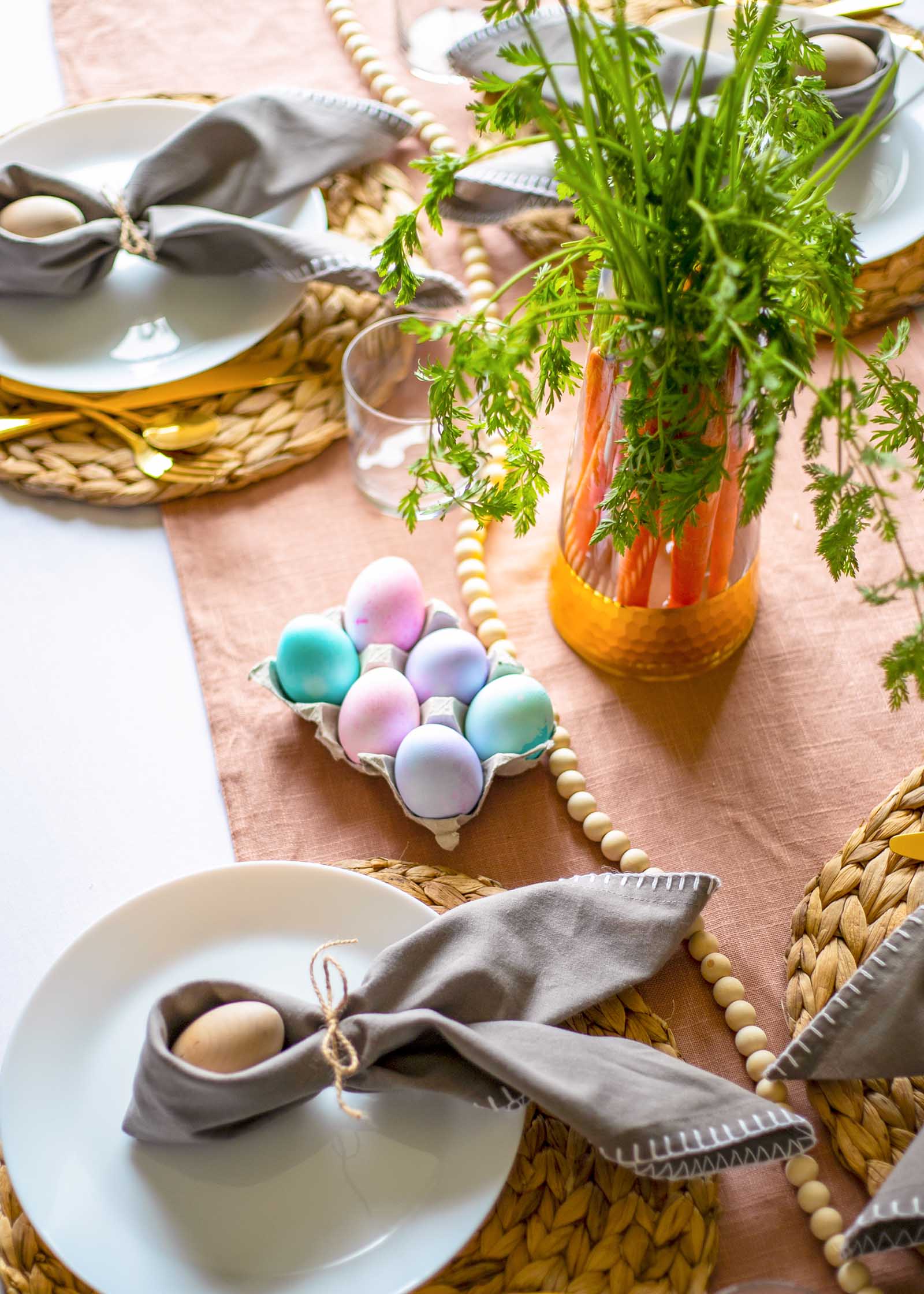 Fun easter table tips