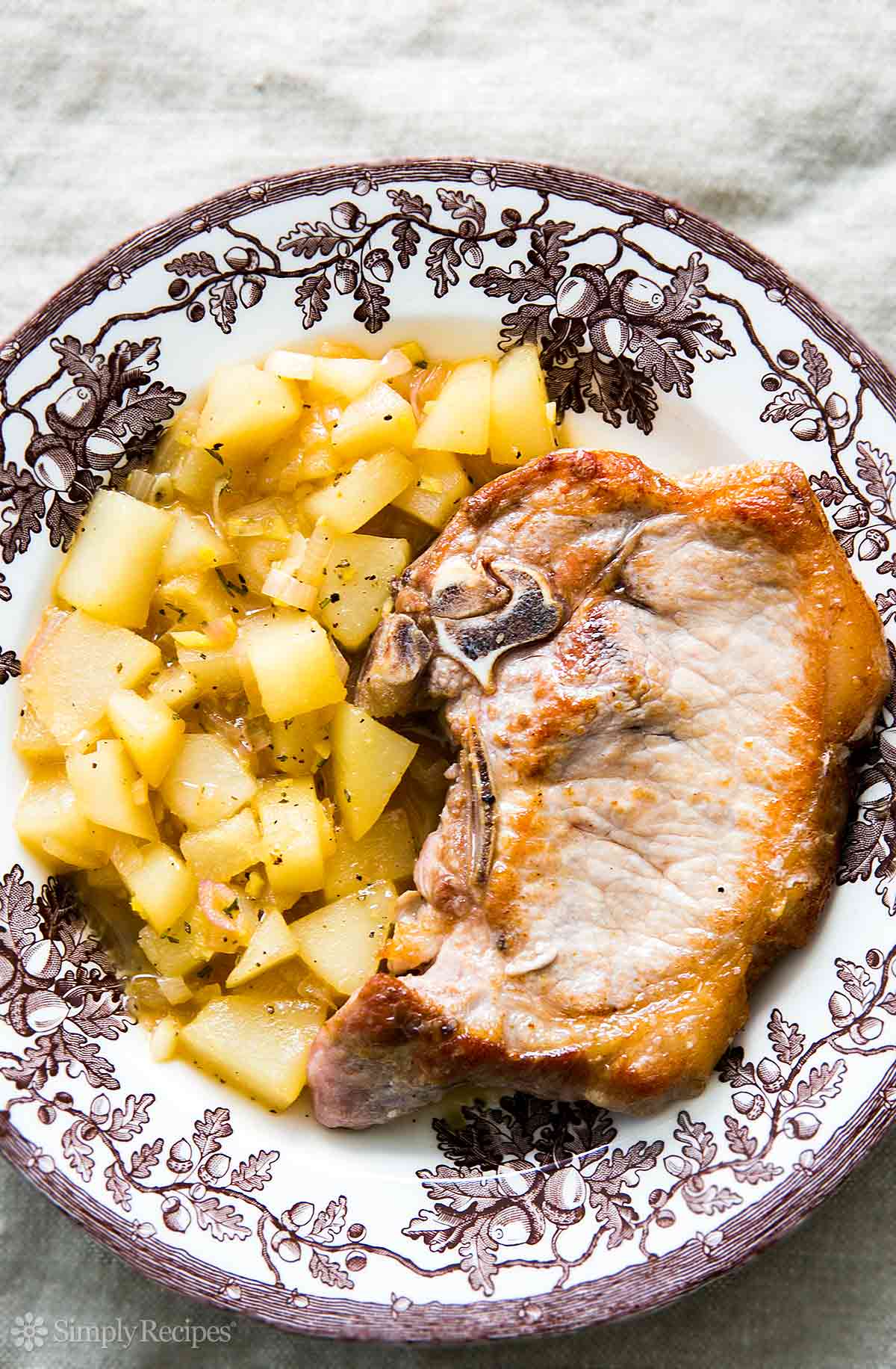 Pork Chops with Ginger Pear Sauce