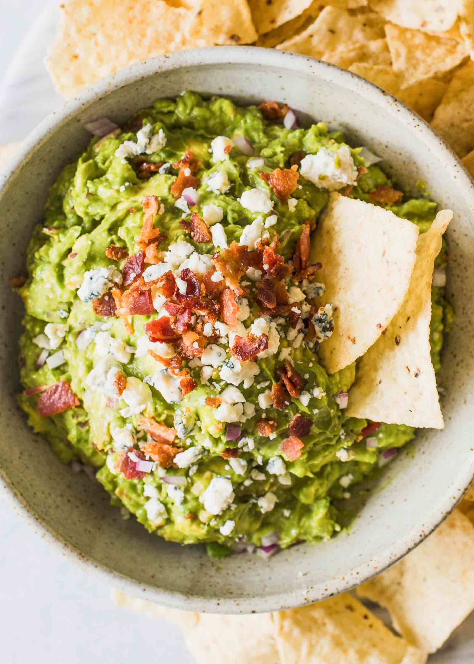 How do You Make Guacamole with Bacon - guacamole with bacon on top