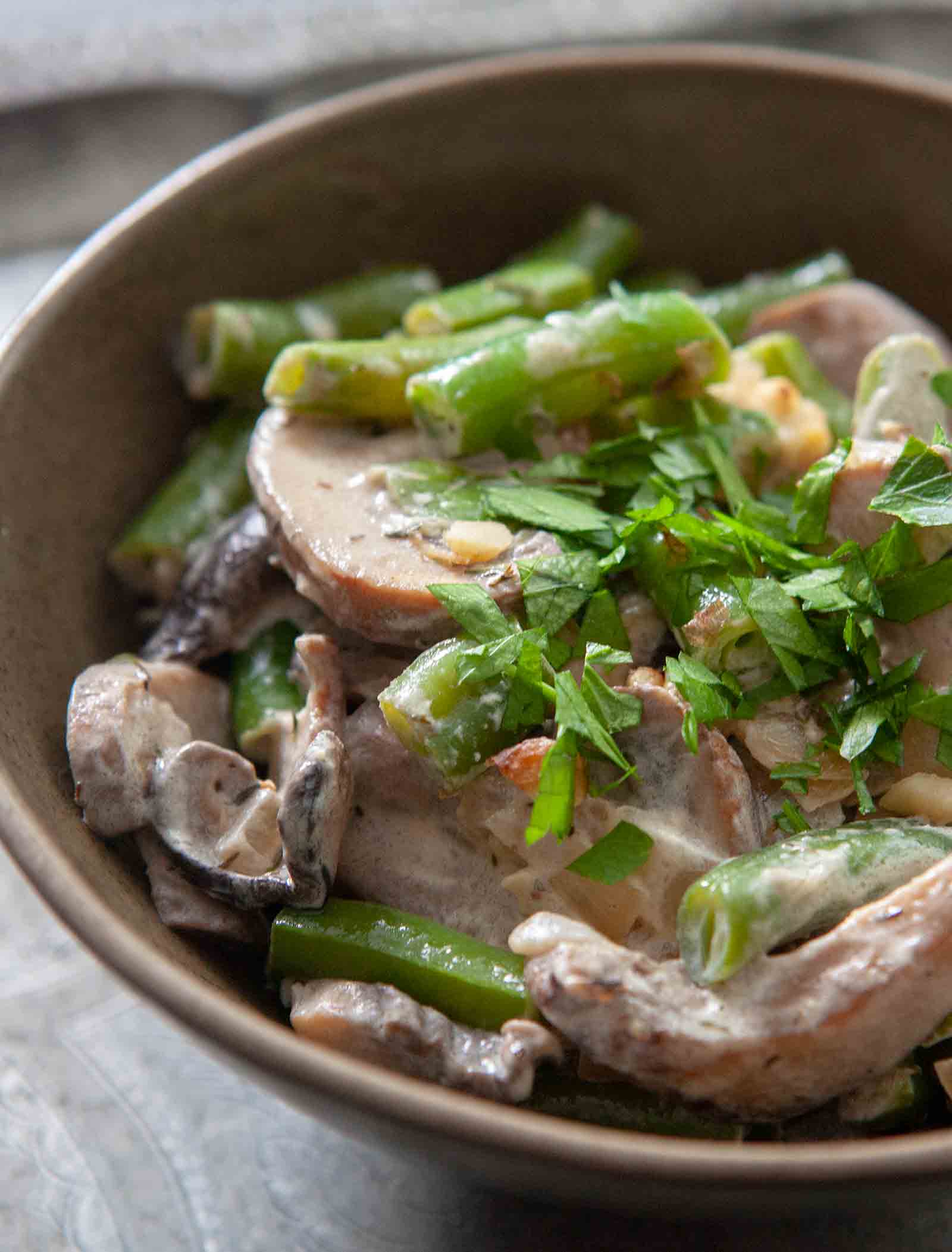 Creamy Green Beans with Mushrooms in a bowl