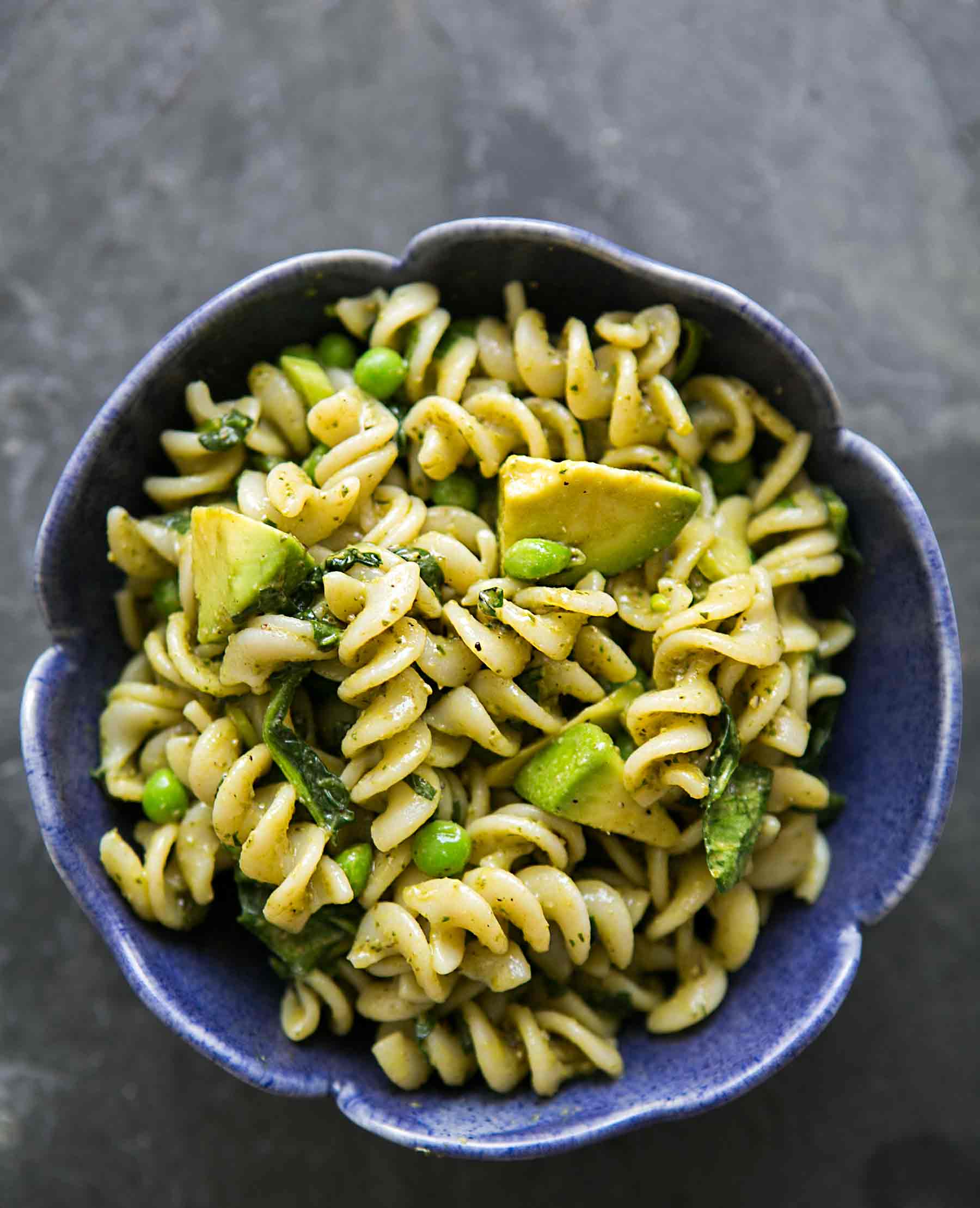 Pesto Pasta with Spinach and Avocado