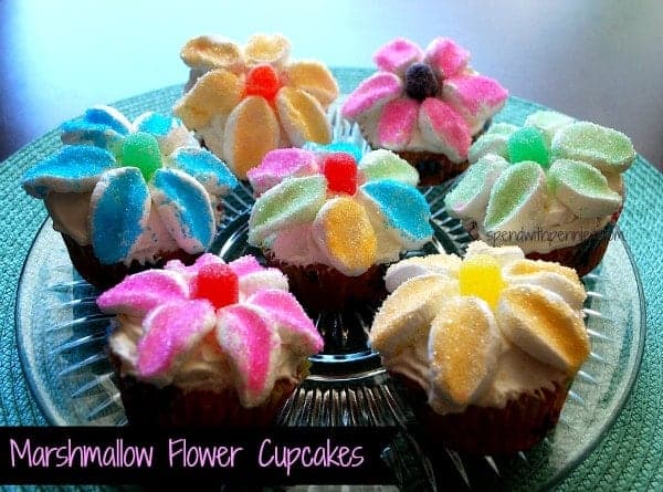 Petits gâteaux de fleur de guimauve de printemps doux!
