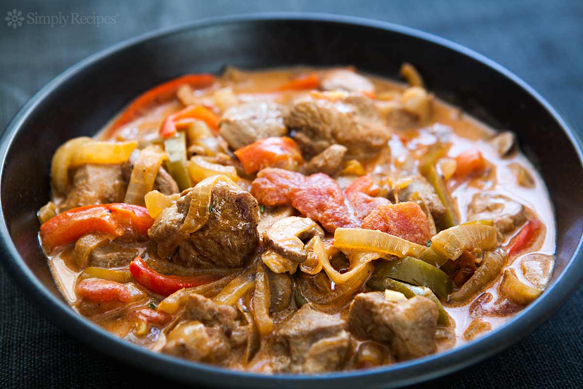 Turkey Stew with Mushrooms and Peppers