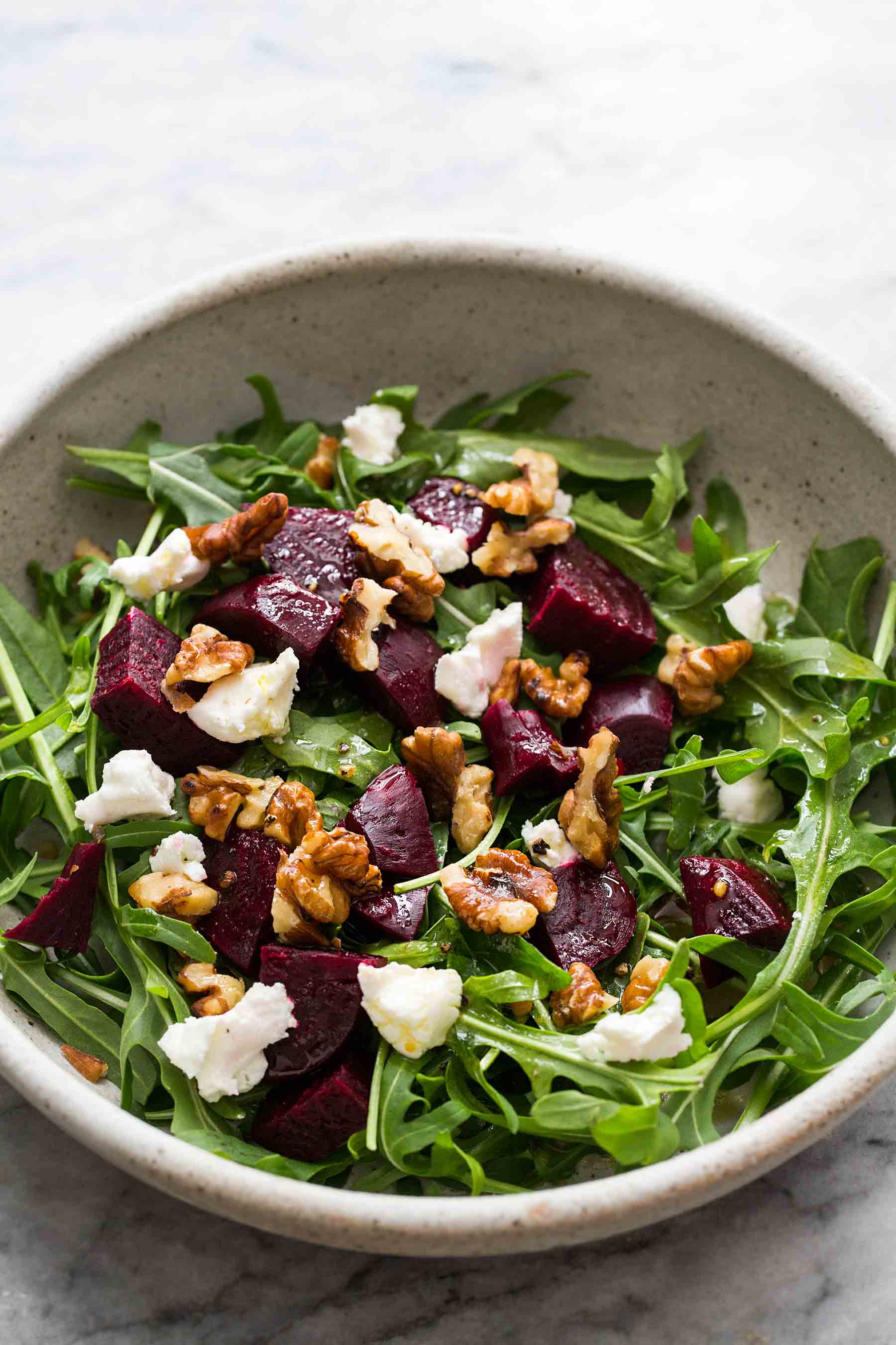 Arugula Beet Salad with Goat Cheese and Walnuts