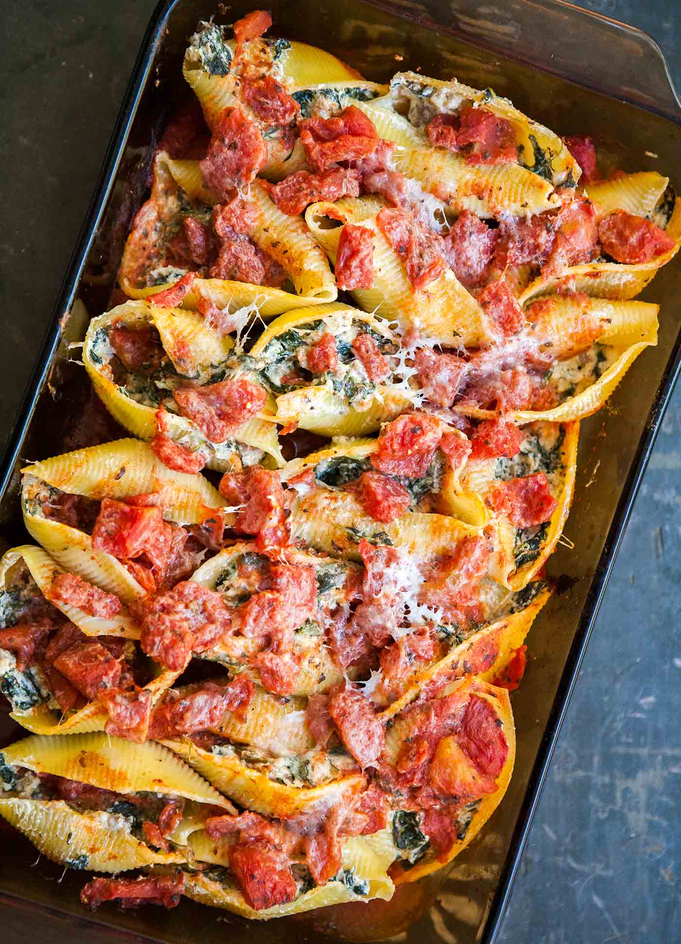 Sausage Spinach Ricotta Stuffed Pasta Shells