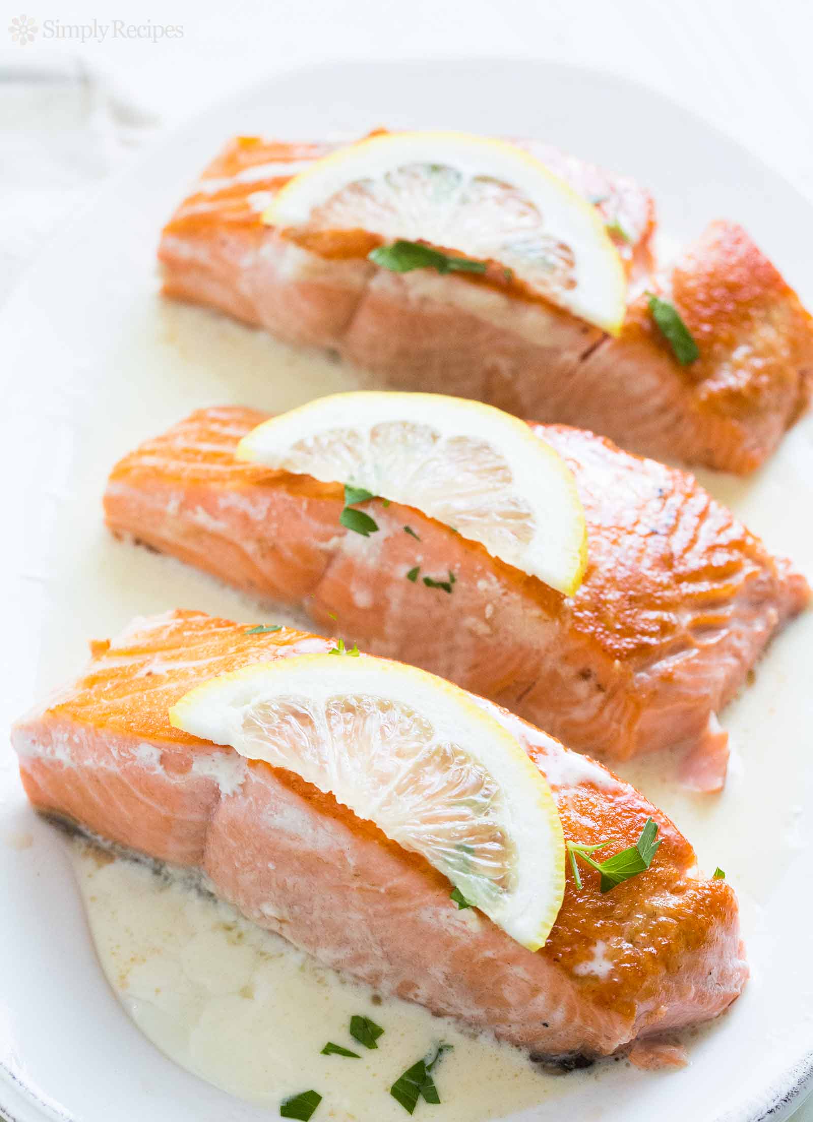 Salmon with Lemon Cream Sauce
