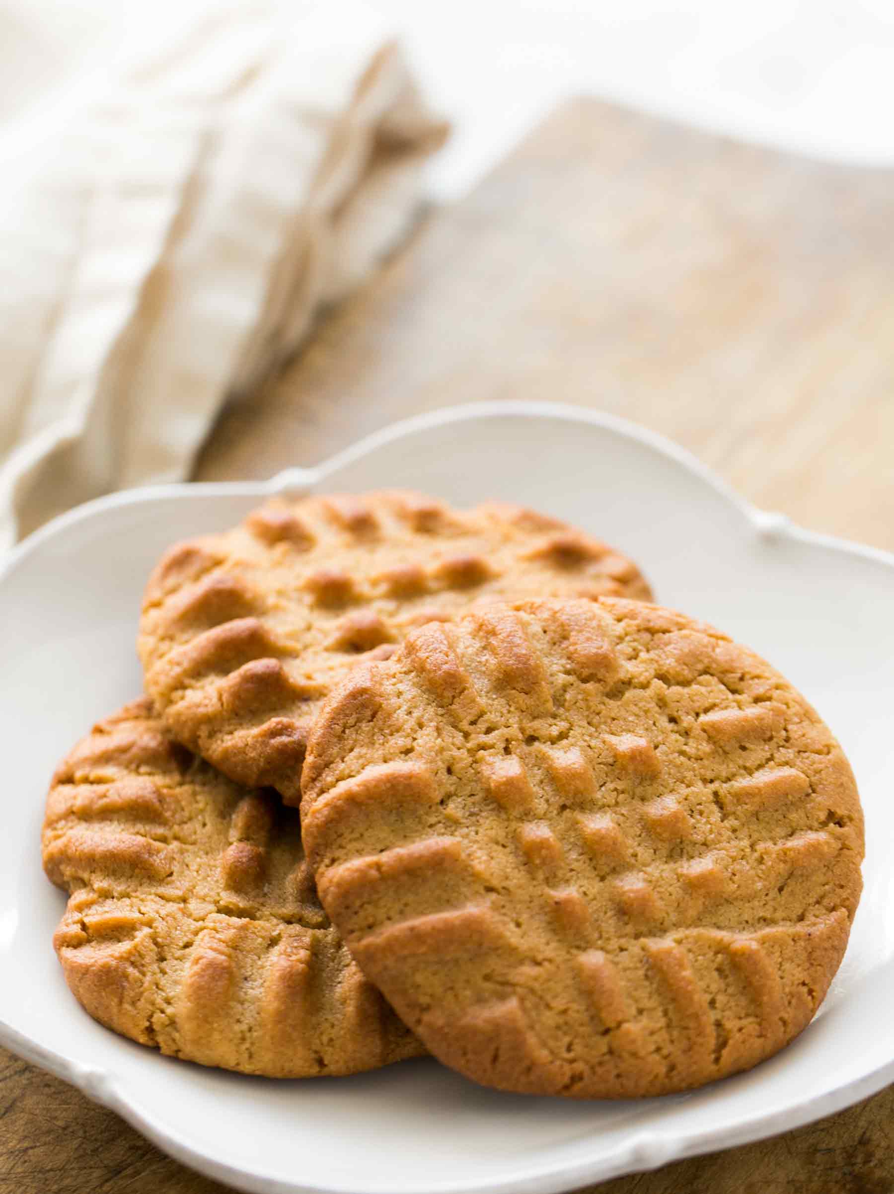 How to Make Peanut Butter Cookies