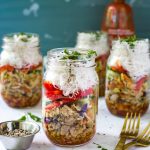 Vasetti di pollo con involtini primavera facili e veloci
