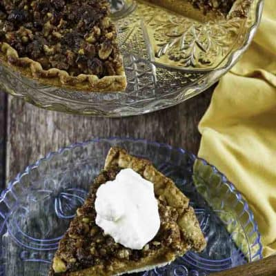 torta di zucca condita con struesel e panna montata sopra1