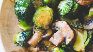 Ricetta dei cavoletti di Bruxelles e dei funghi