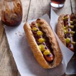 Puoi preparare deliziosi hot dog alla griglia nella tua friggitrice.