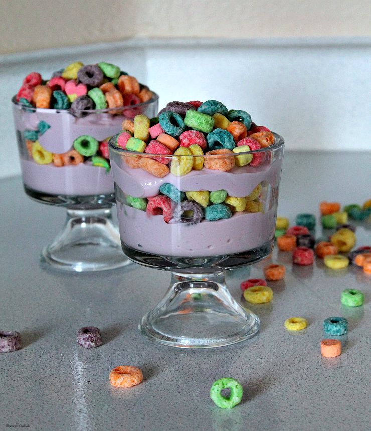 Colazione fruttata Dessert alla frutta ~ Cocktail Timo
