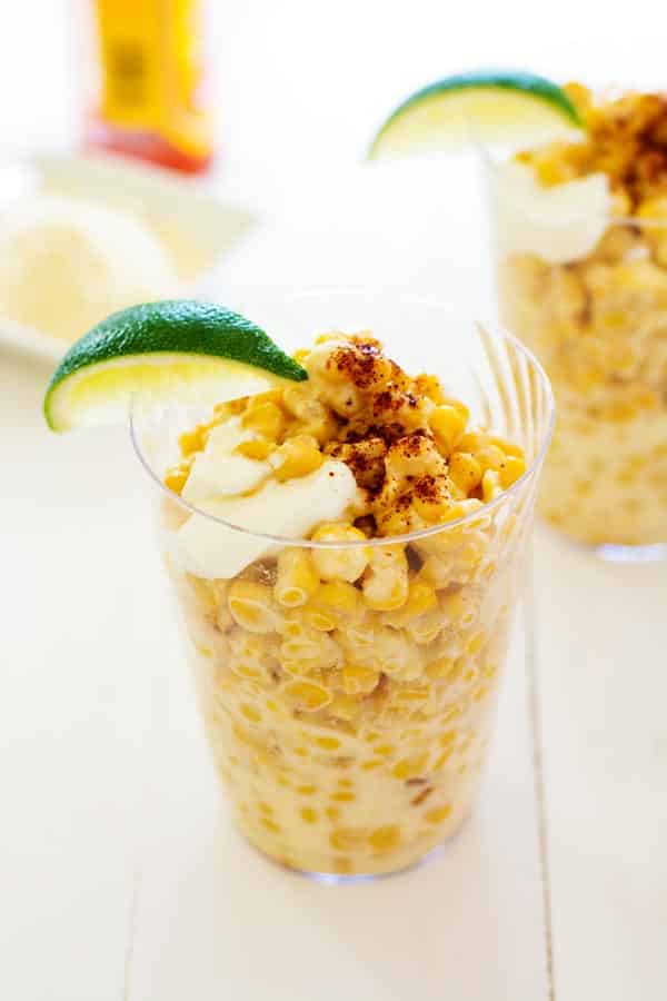 Ricetta messicana in una tazza (Elotes). Ora puoi avere questo cibo da strada a casa!