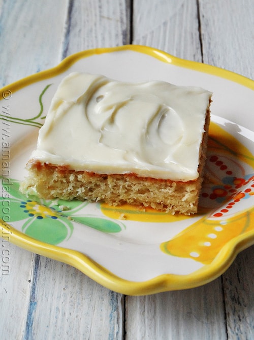 Barrette di banana con glassa alla crema di formaggio alla vaniglia di AmandasCookin.com @amandaformaro