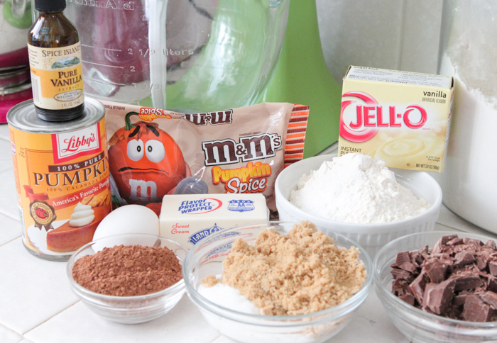 Biscotti al cioccolato con spezie M e M Cookies-1