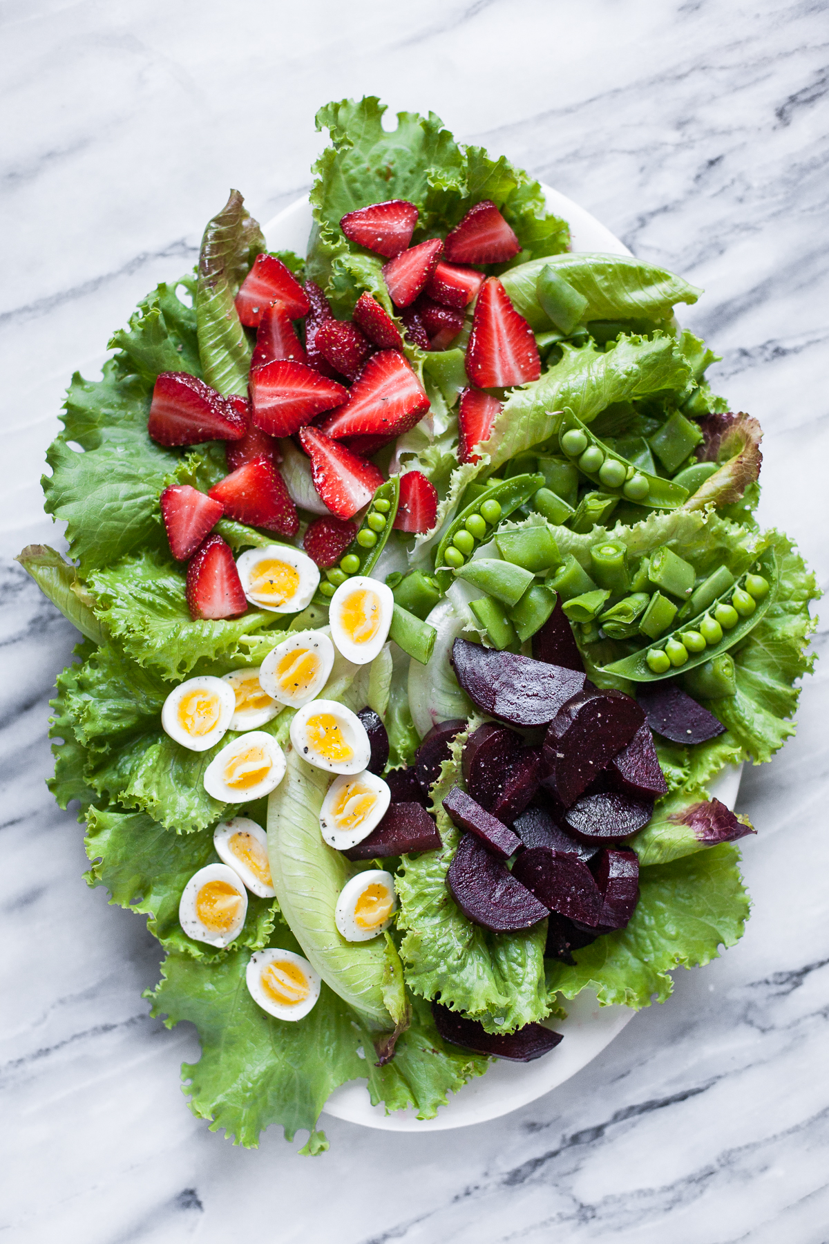 Insalata del mercato degli agricoltori di primavera