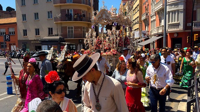 La processione della Romeria il primo sabato della fiera di agosto a Malaga