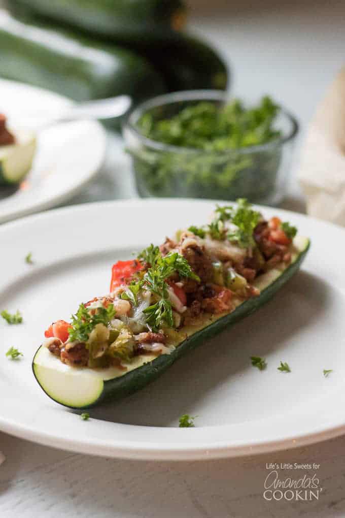 barche ripiene di zucchine