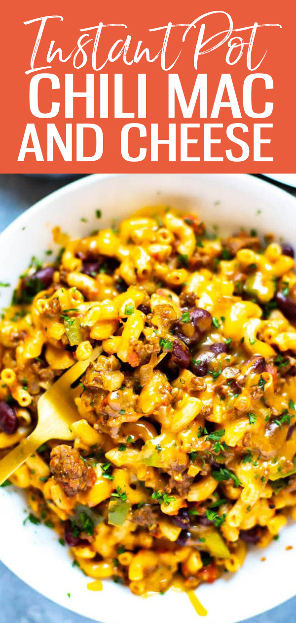 Questo Instant Pot Chili Mac and Cheese è una deliziosa ricetta di pasta di formaggio in una pentola e il miglior cibo di conforto che è ricco di sapori abbondanti! #instantpot #chilimac