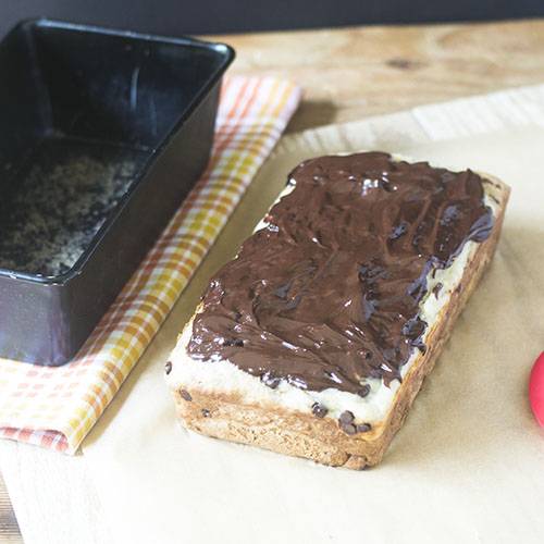 Pane alla banana con gocce di cioccolato vegano 