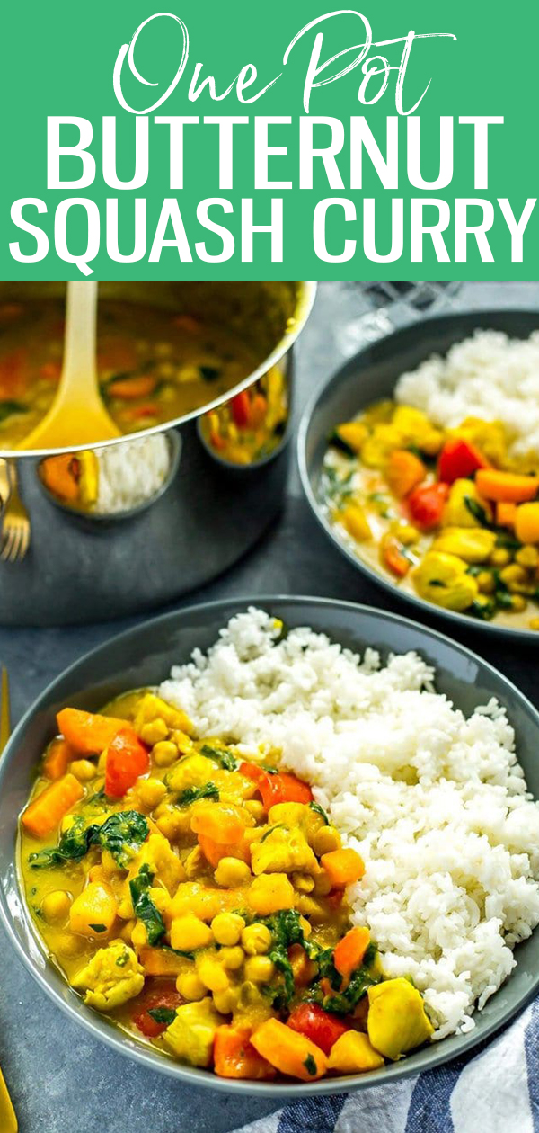 Questo curry di pollo alla zucca butternut con latte di cocco e ceci è un commovente pasto autunnale ricco di proteine ​​preparato in meno di 40 minuti. # butternutsquash # chicken #curry
