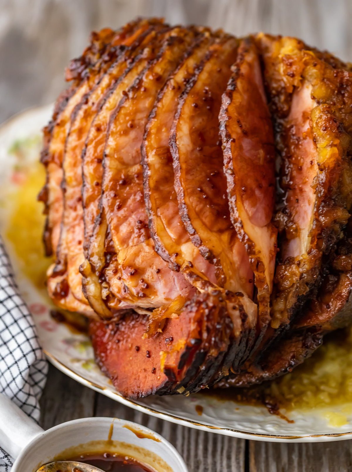 jamón espiral en rodajas