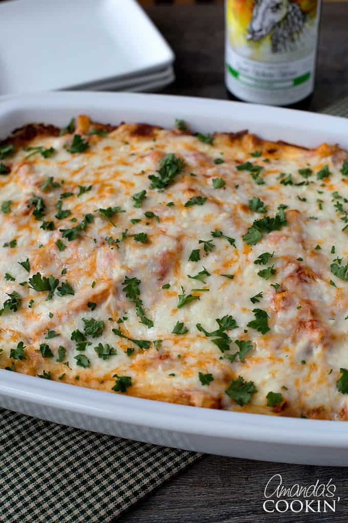 Ziti al forno è una casseruola facile da preparare per la tua famiglia