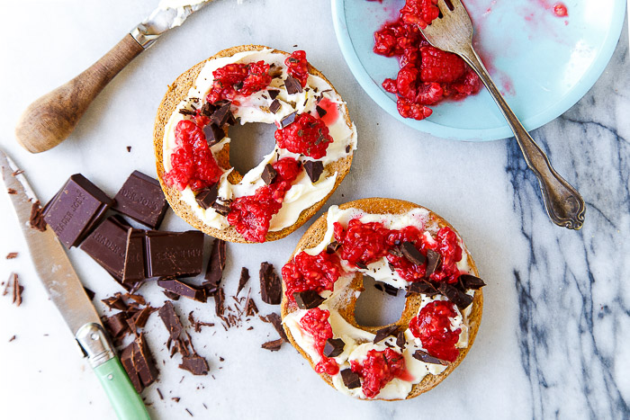  Bagel Cheesecake ai lamponi @dessertfortwo 