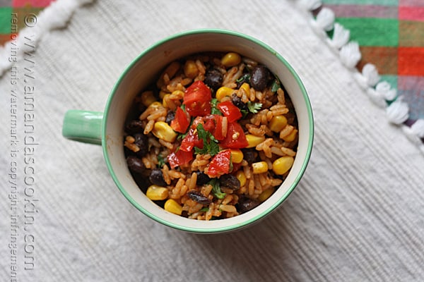 Riso spagnolo con fagioli neri e mais @amandaformaro Amanda's Cookin '
