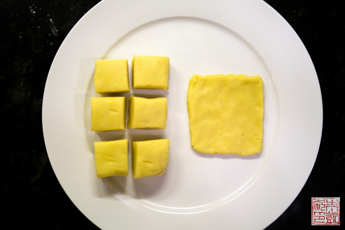 Ripieno di pane all'ananas