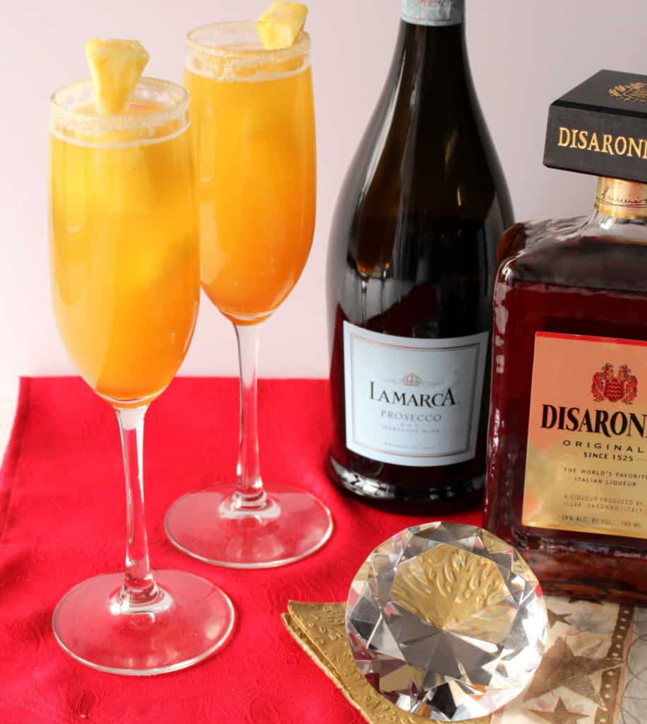 E il premio per il più delizioso cocktail del premio Oscar è ... Golden Statue Prosecco Cocktail!
