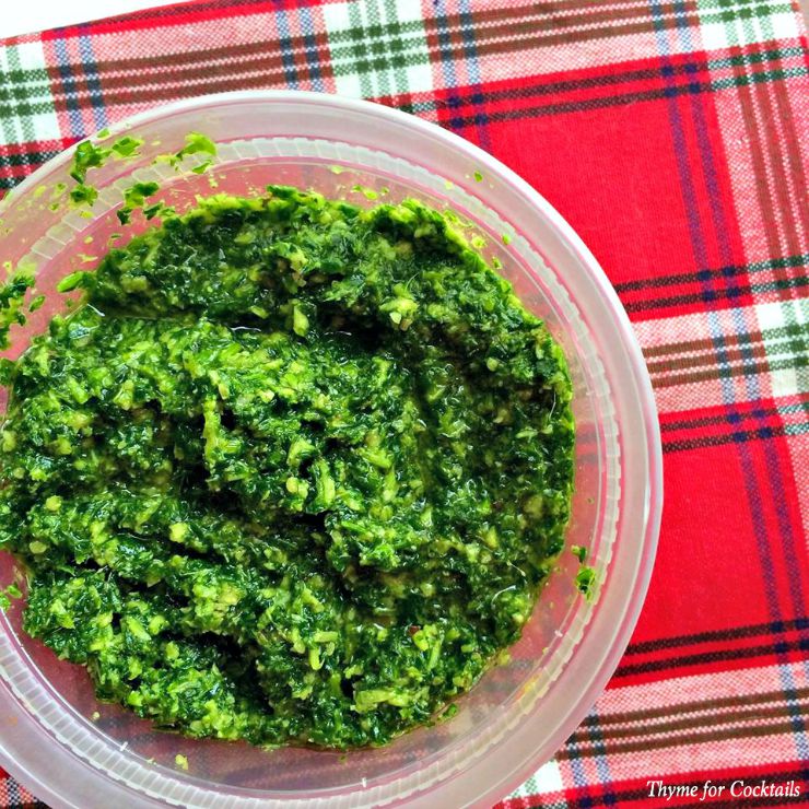 Pesto di cavolo verde e piselli ~ Cocktail Timo