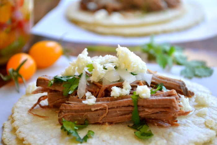 Tacos di manzo cotto lentamente