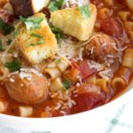 Zuppa di spaghetti e polpette