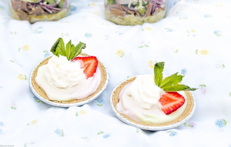 Mini torte per congelare lime e fragola