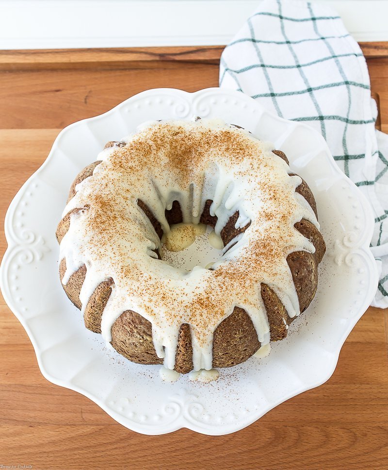 Torta di carote speziata con crema al formaggio spalmabile glassa
