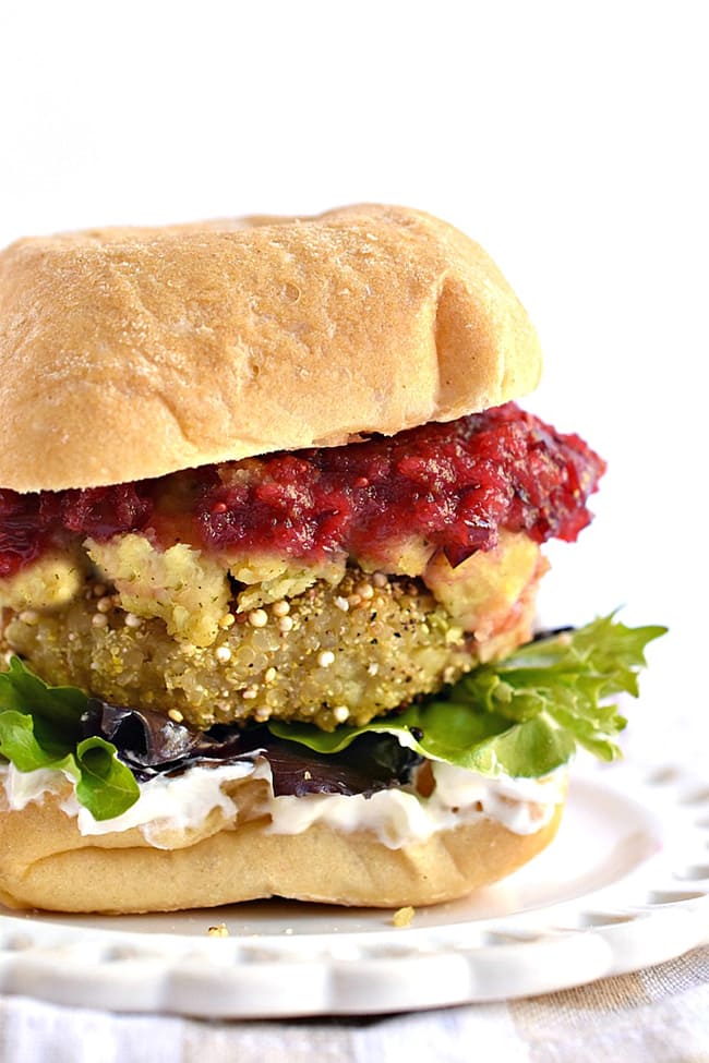 Rimanente Burger Quinoa del Ringraziamento | Forchetta e fagioli