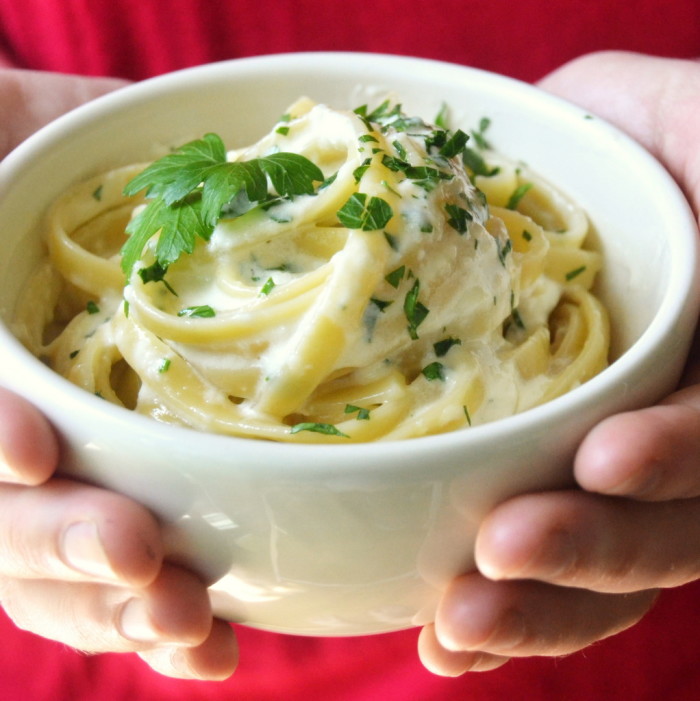 Lemony Fettuccine Alfredo 