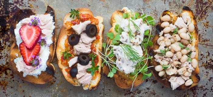 Crostini di tonno pescato fresco e colorato --- theviewfromgreatisland.com