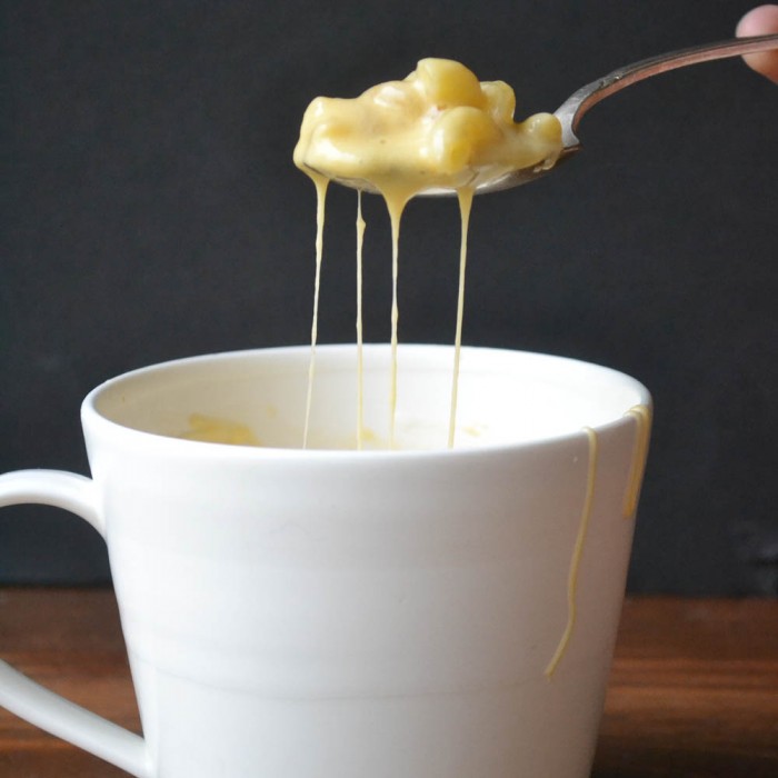 Forno a microonde istantaneo per mac e formaggio