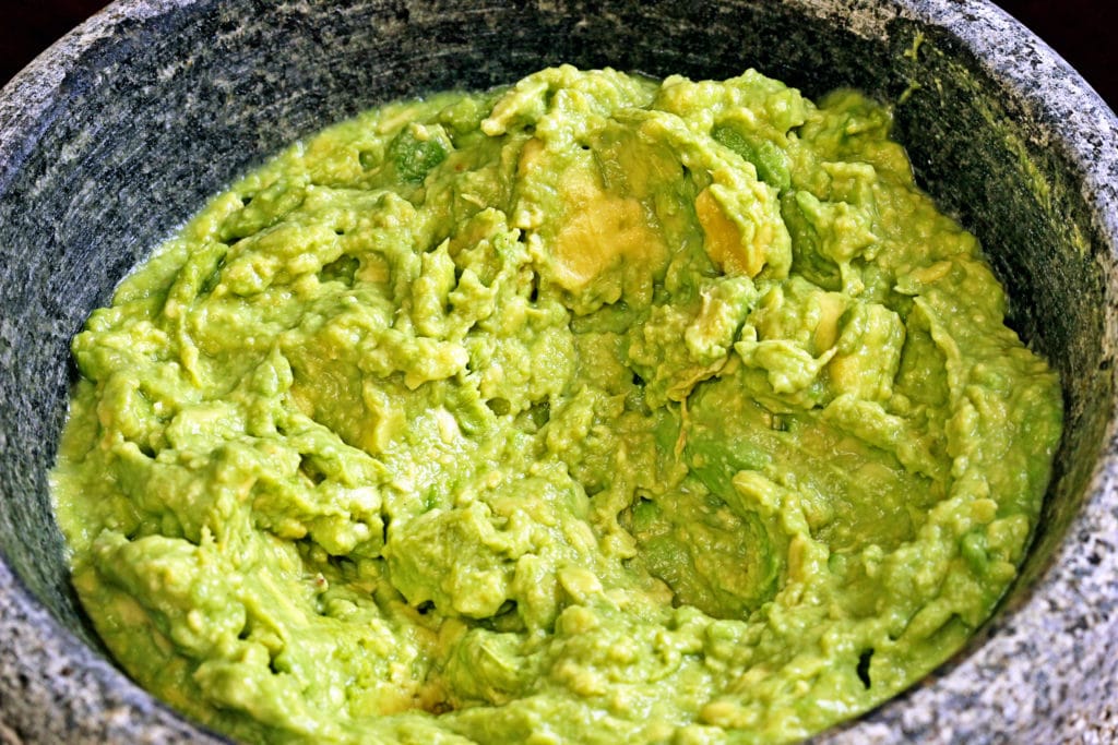 Ricetta semplice di guacamole 4