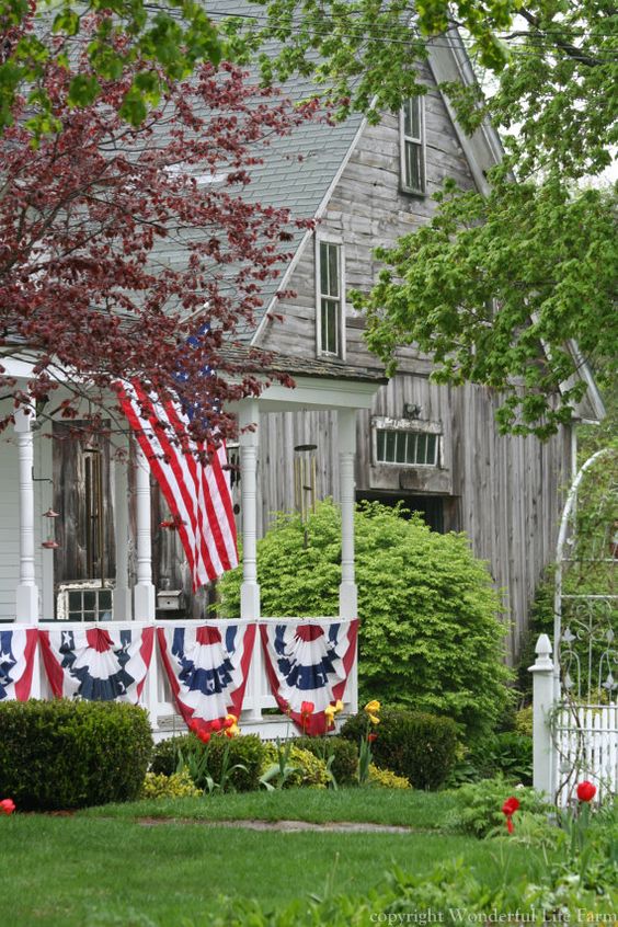 Idee ispirate al portico estivo patriottico | 31Daily.com